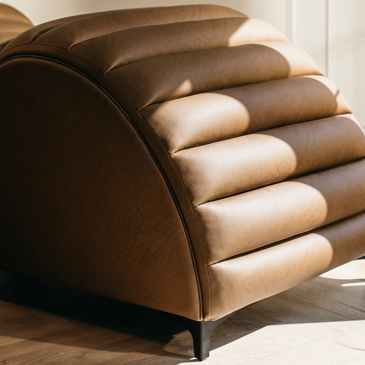(start), Edda Cloud — Lash Bed by Plush + Oak, #color_tobacco