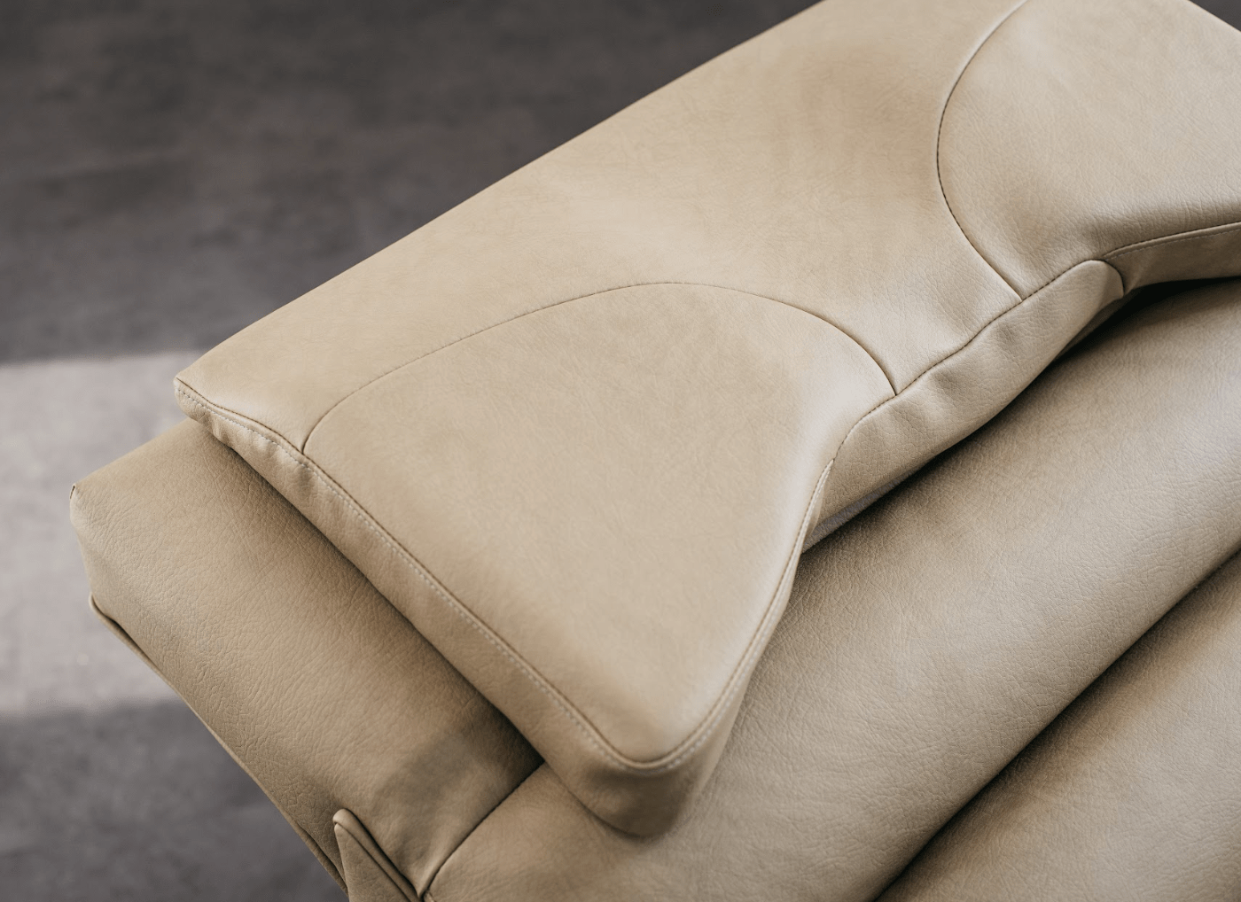 Plush Pillow - Plush + Oak (start)