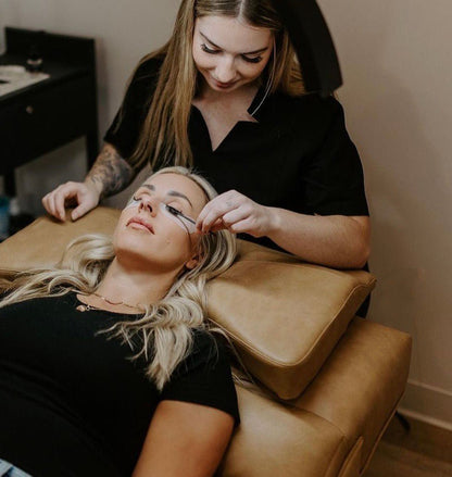 Plush Pillow - Plush + Oak (start)