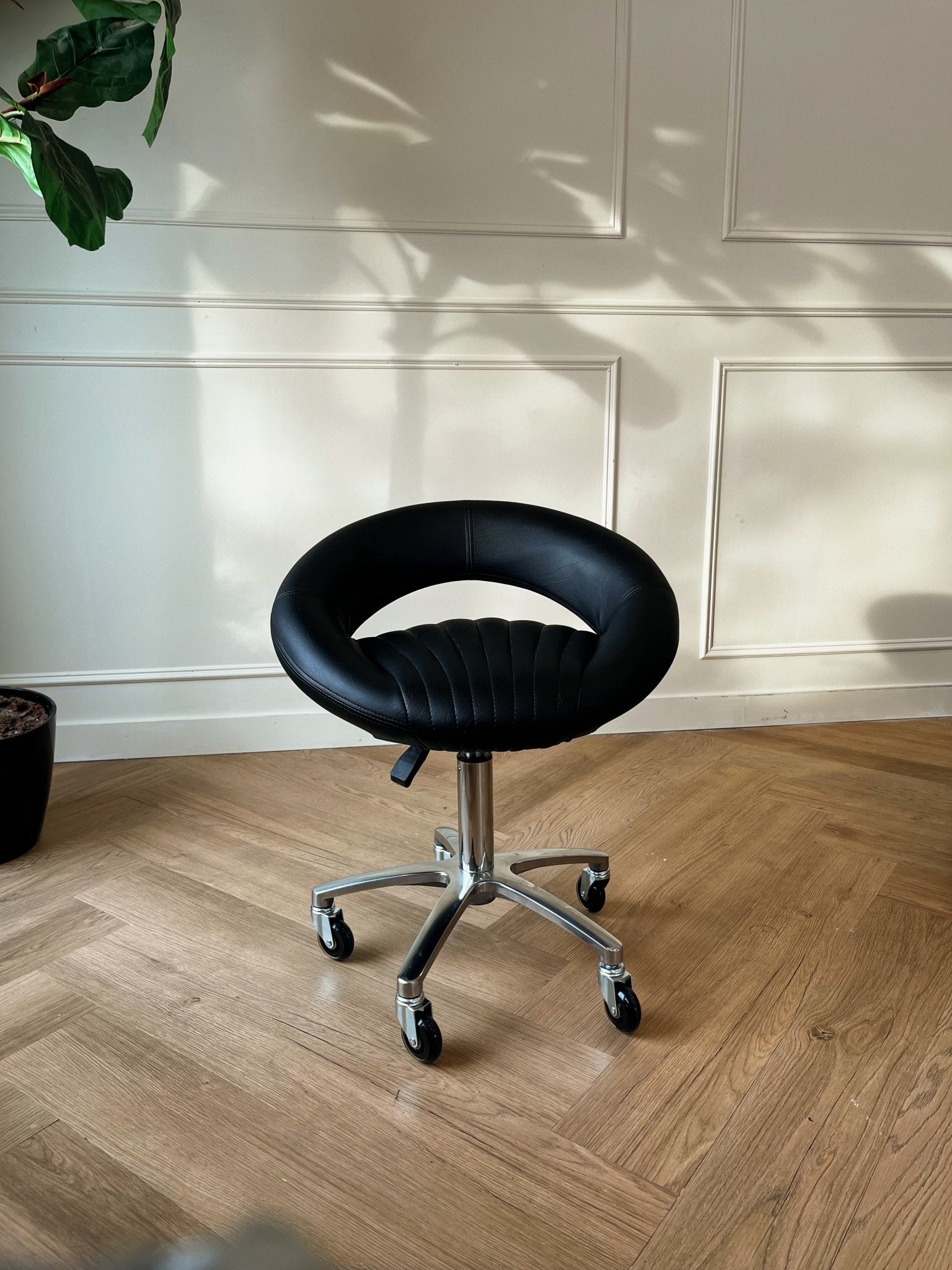 Fleur Artist Stool - Chrome - Plush + Oak