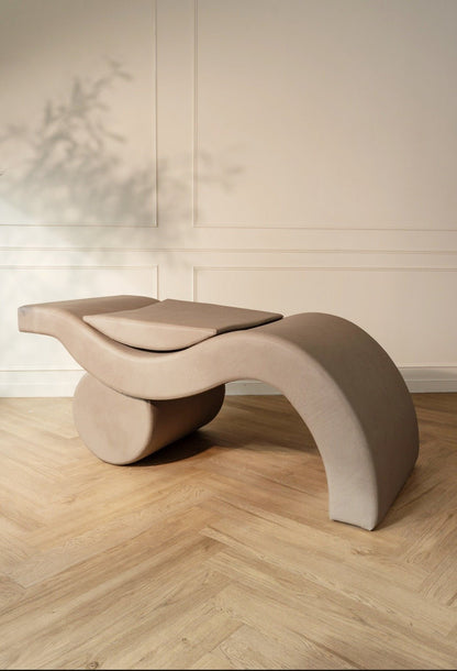 Curve Adjust Conversion Pillow - Plush + Oak (start)