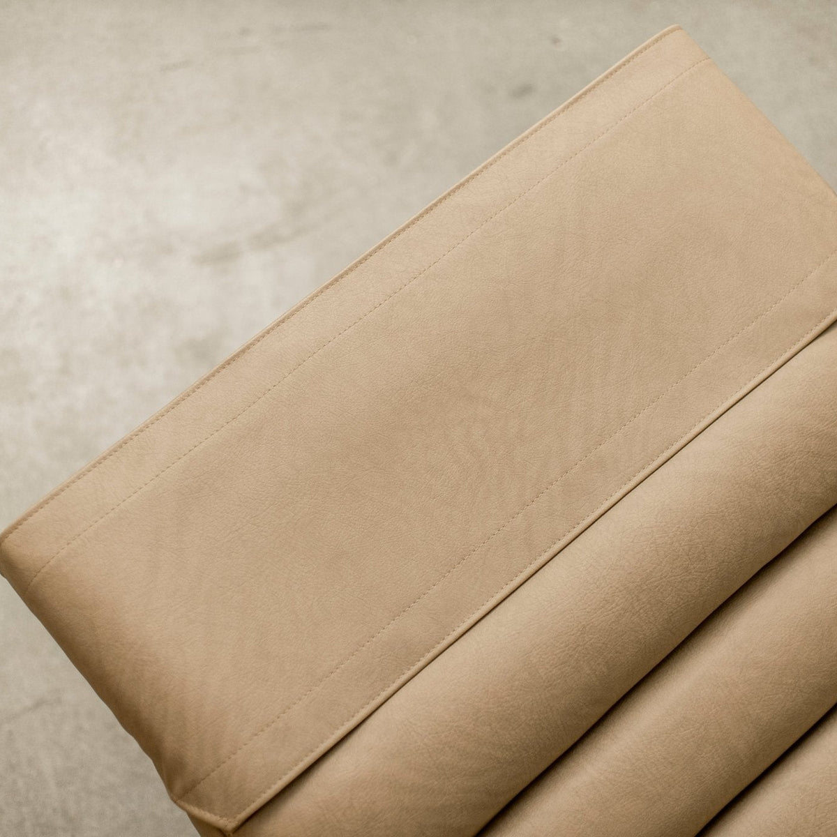 Headrest Wrap - Plush + Oak (start) (all)